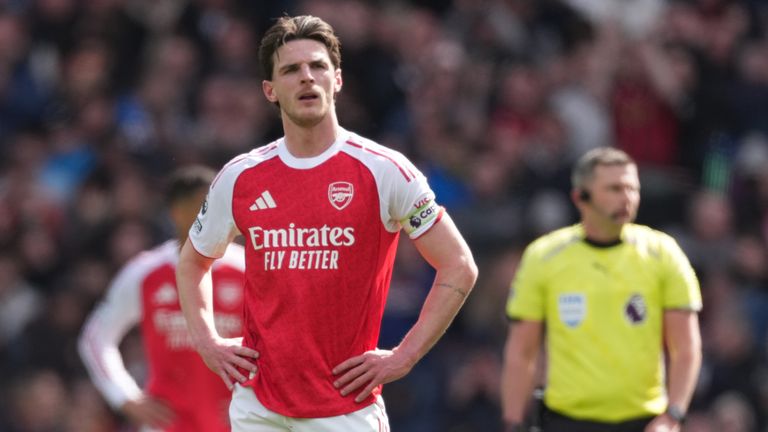 Declan Rice looks dejected after Arsenal concede a second (AP Photo/Dave Shopland)