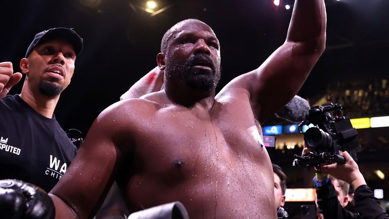 Chisora bids farewell to the London crowd 
