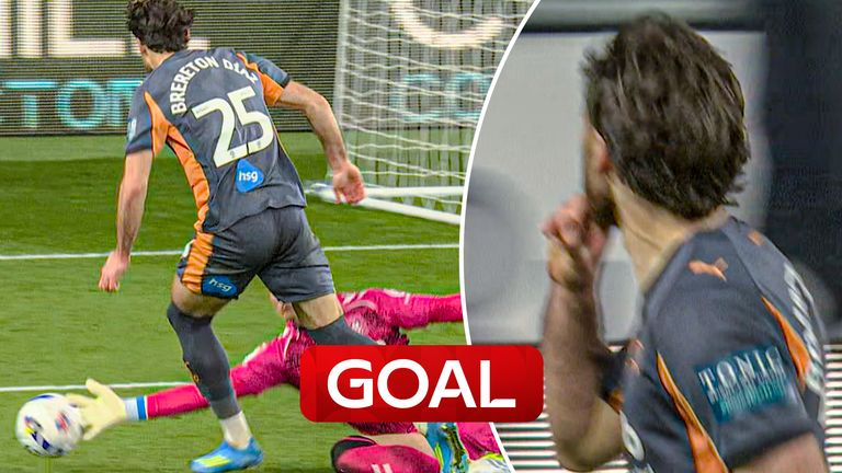 Diaz scores for Derby.