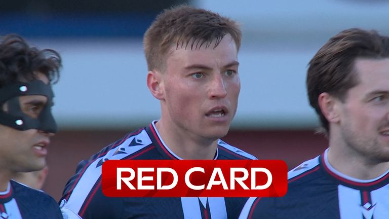 dundee red card