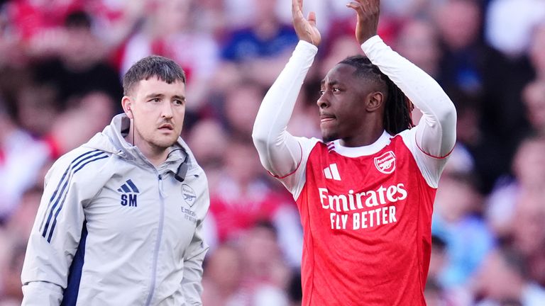Arsenal's Eberechi Eze (right) leaves the pitch after going down injured 