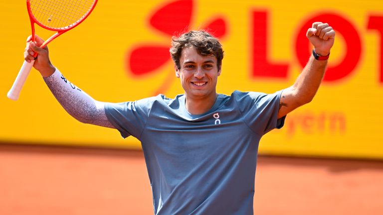 Flavio Cobolli celebrates after beating Alexander Zverev. Photo by: Sven Hoppe/picture-alliance/dpa/AP Images