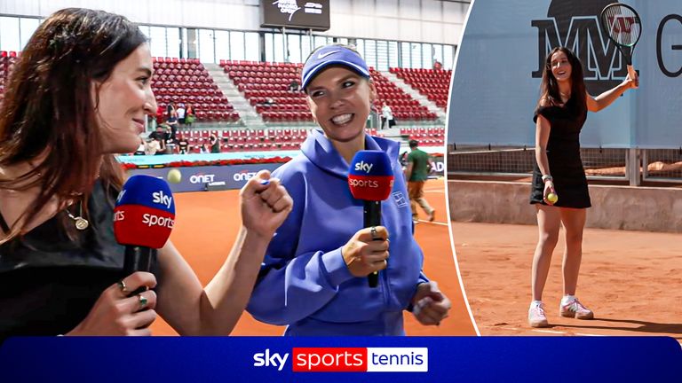 Katie Boulter gives Laura Robson shout out for her leftie serve practice!