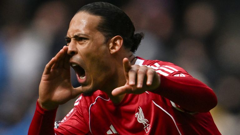 Virgil van Dijk during Liverpool's 4-0 defeat at Man City in the FA Cup