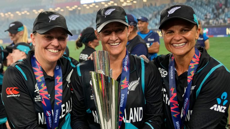 Can hosts England dethrone defending champions New Zealand and claim first T20 World Cup since 2009?