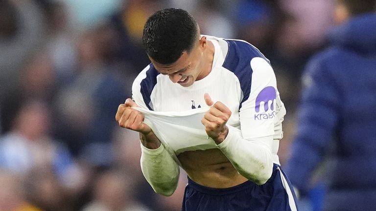 De Zerbi believes Spurs can win their last five games to stay up