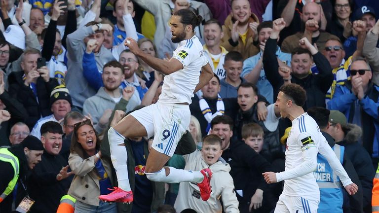 Calvert-Lewin penalty seals huge Leeds win over Wolves LIVE!
