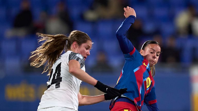 Sofie Junge Pedersen in action during the match between FC Barcelona Femeni and Futbol Club Badalona Women