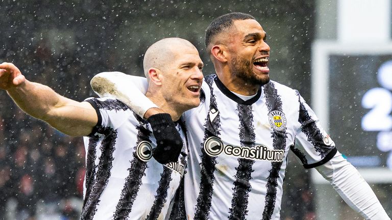 PAISLEY, SCOTLAND - APRIL 04: St Mirren's Alex Gogic (L) celebrates scoring to make it 2-0