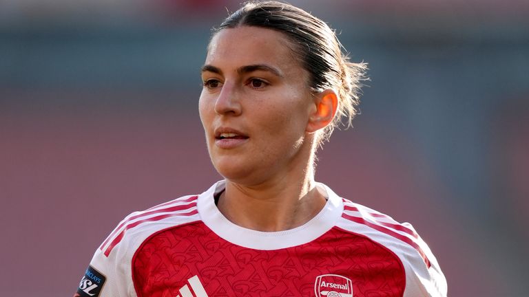 Steph Catley has signed a new deal at Arsenal