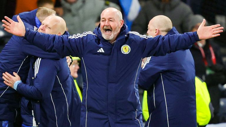 GLASGOW, SCOTLAND - NOVEMBER 18: Scotland Head Coach Steve Clarke celebrates as Kenny McLean scores to make it 4-2 during a FIFA World Cup 2026 Qualifier between Scotland and Denmark at Hampden Park, on November 18, 2025, in Glasgow, Scotland. (Photo by Ross Parker / SNS Group)