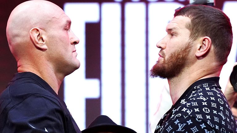 Tyson Fury and Arslanbek Makhmudov 