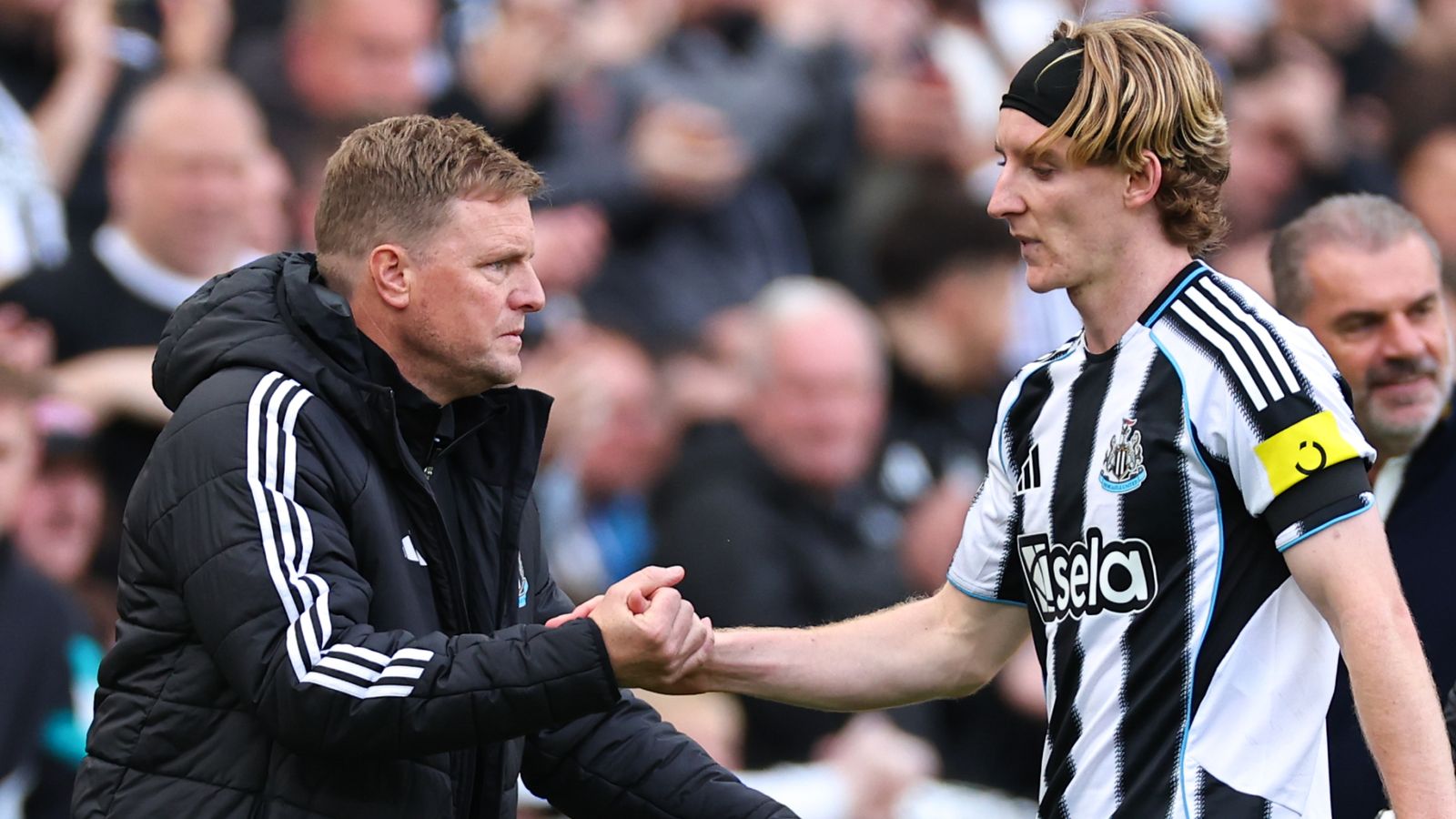 Eddie Howe Sinaliza Fim de Ciclo: Anthony Gordon Pode Deixar Newcastle e Ir para o Bayern — Futebol
