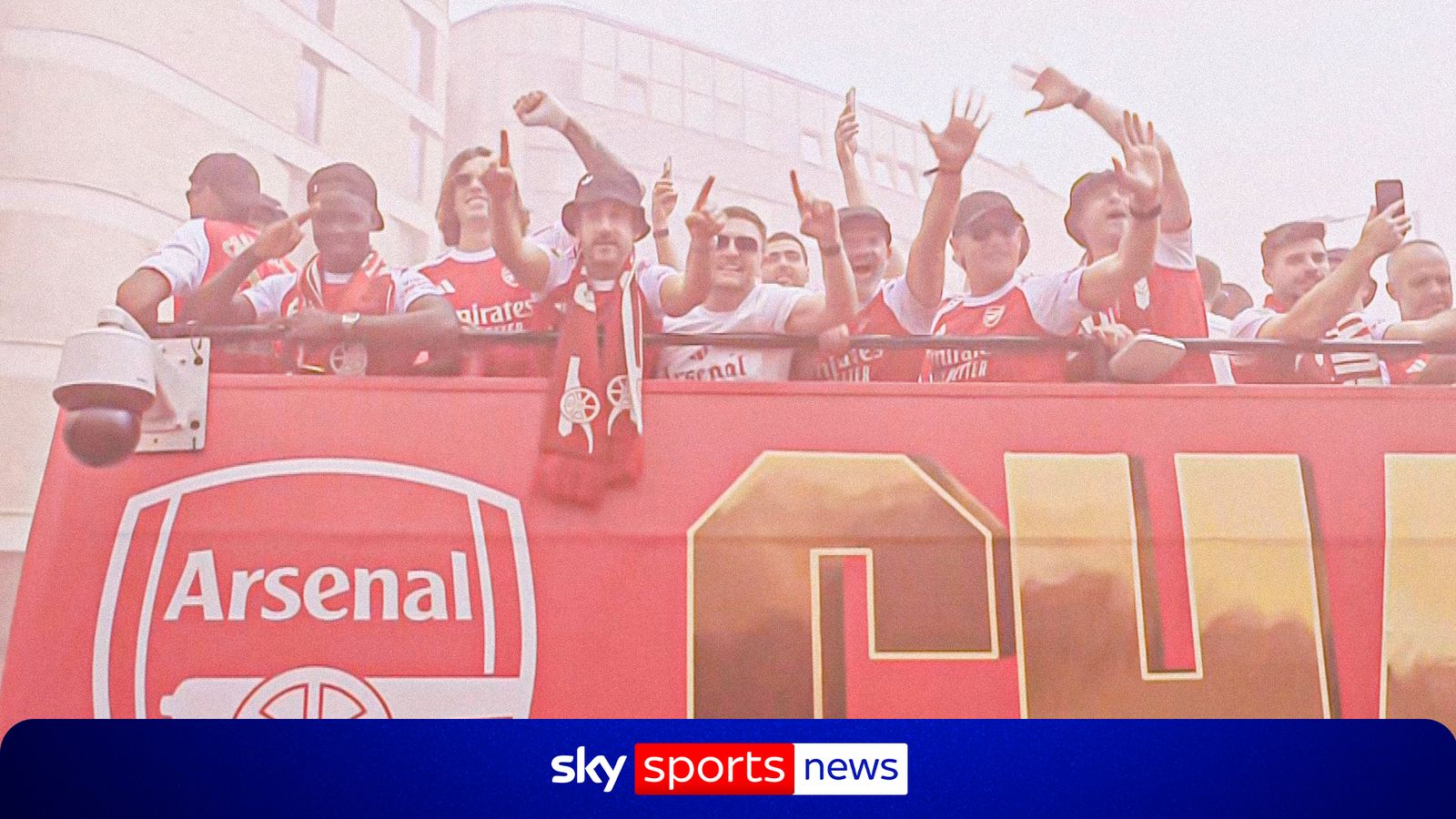 https://e0.365dm.com/26/05/1600x900/skysports-arsenal-bus_7262331.jpg?20260531153316