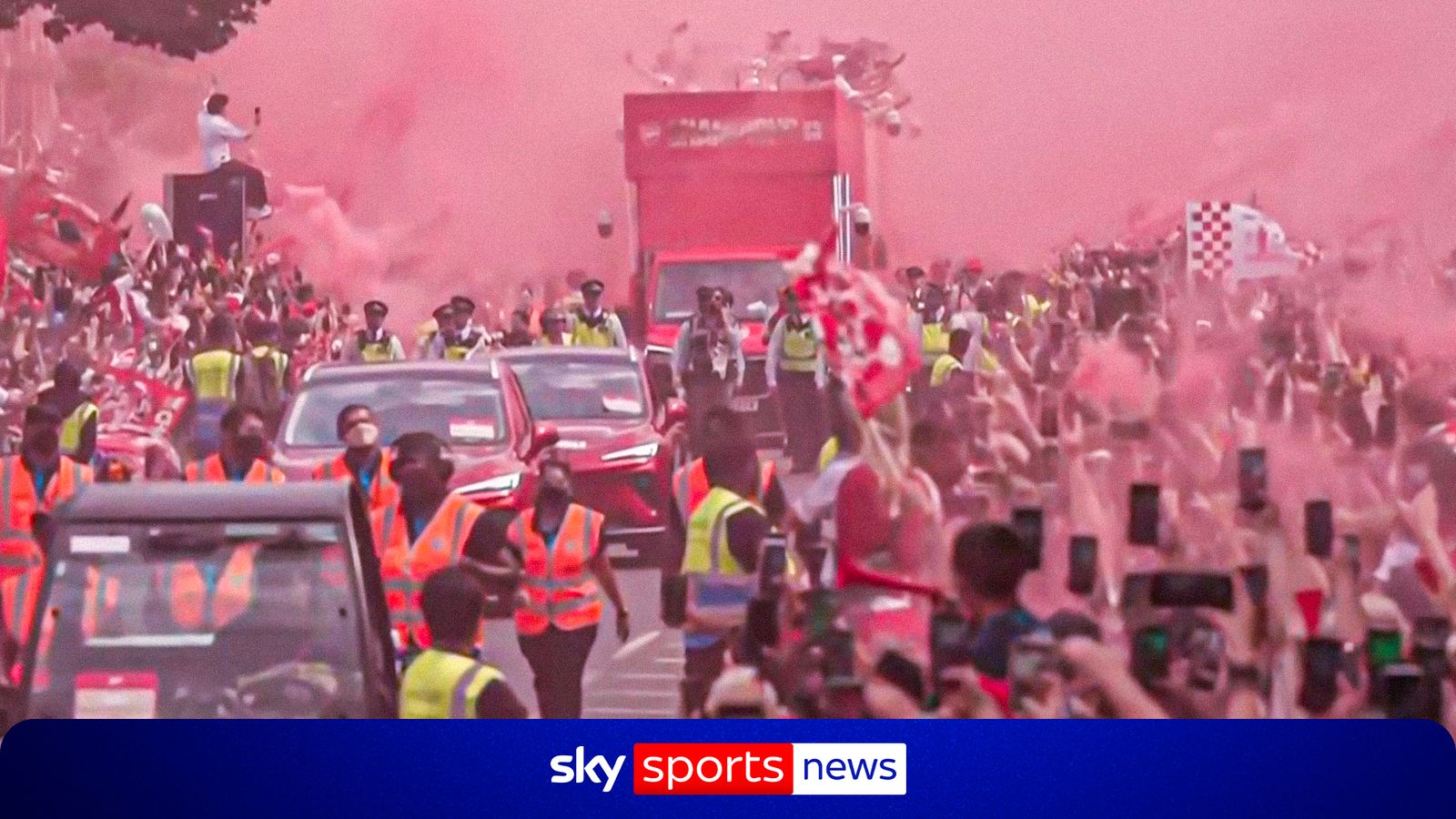 https://e0.365dm.com/26/05/1600x900/skysports-arsenal-parade_7262269.jpg?20260531145155