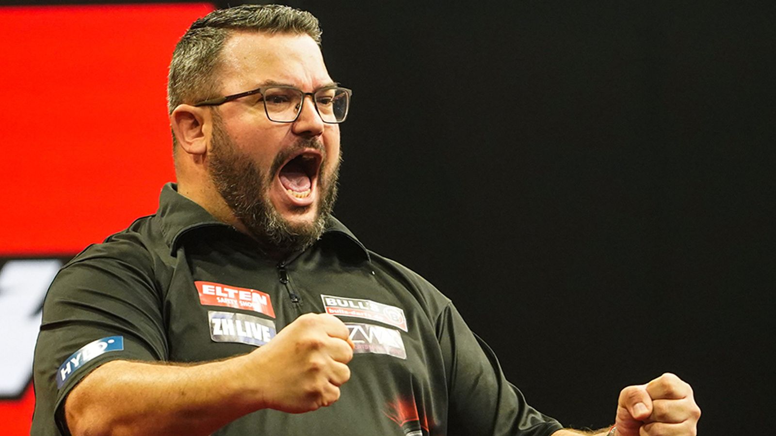 Austrian Darts Open: Gian van Veen suffers shock exit as Michael van Gerwen progresses and Cristo Reyes fires nine-darter
