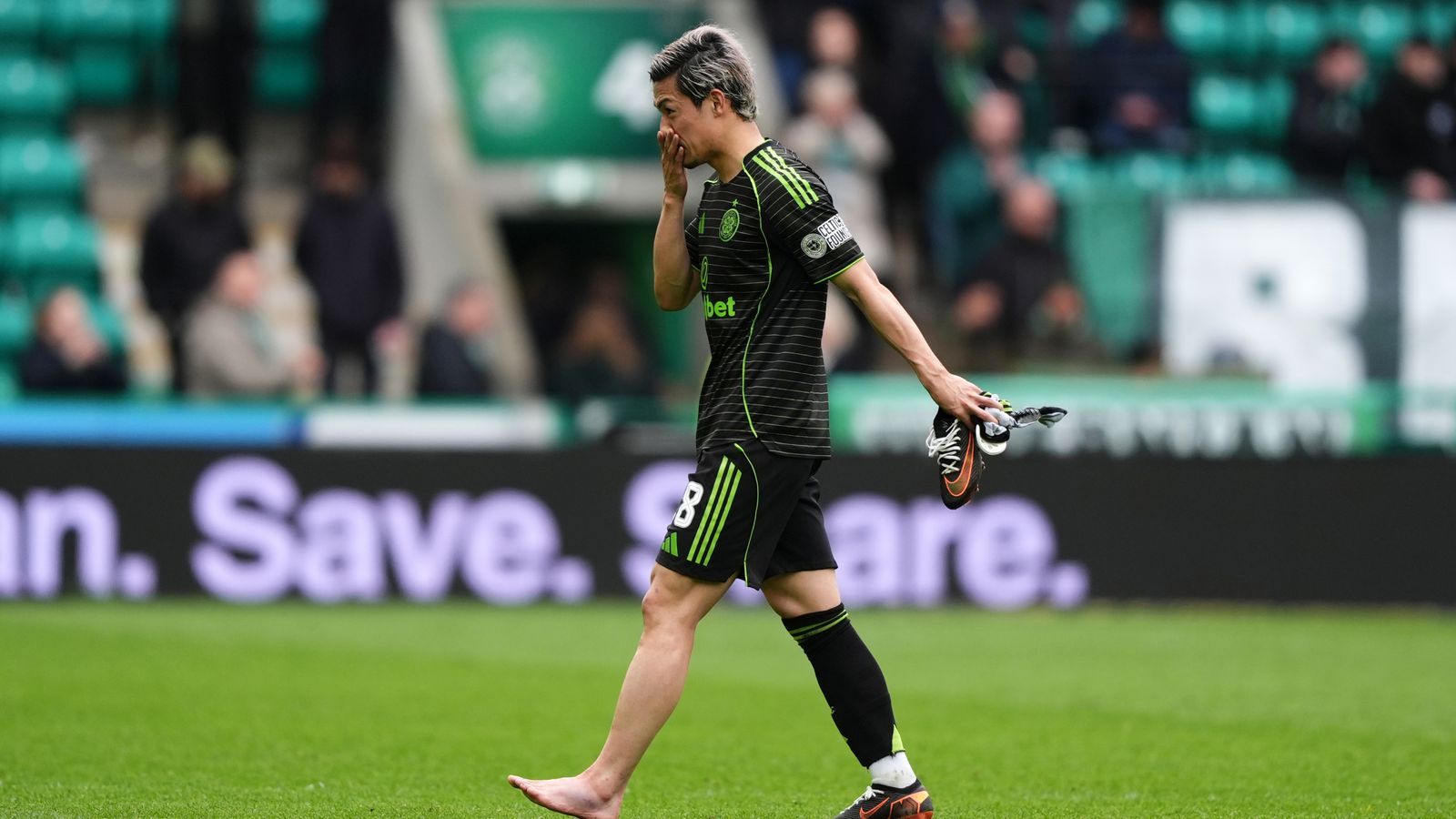 Hibs 1-2 Celtic: Martin O'Neill waiting on Daizen Maeda's fitness as trouble in front of goal persists despite victory