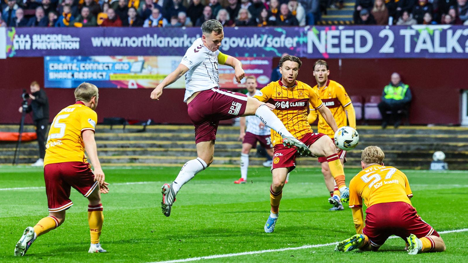 Motherwell 1-1 Hearts: Jambos squander chance to move six points clear of Celtic in Scottish Premiership title race