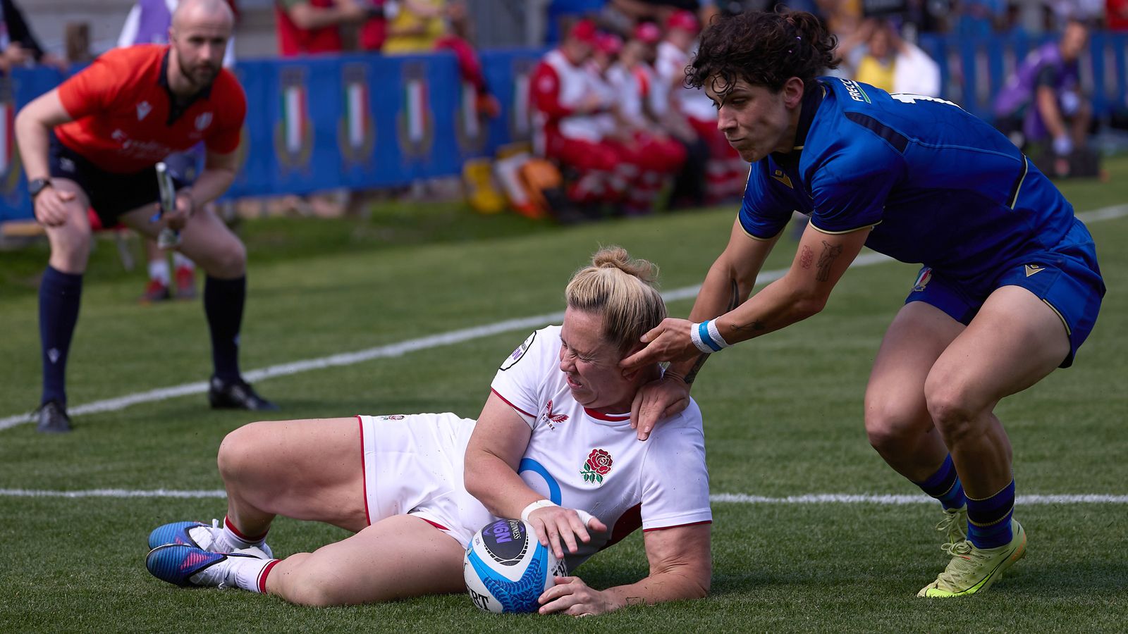 Women's Six Nations LIVE! Italy vs England's Red Roses updates, latest scores, team news, commentary from Stadio Sergio Lanfranchi in Parma