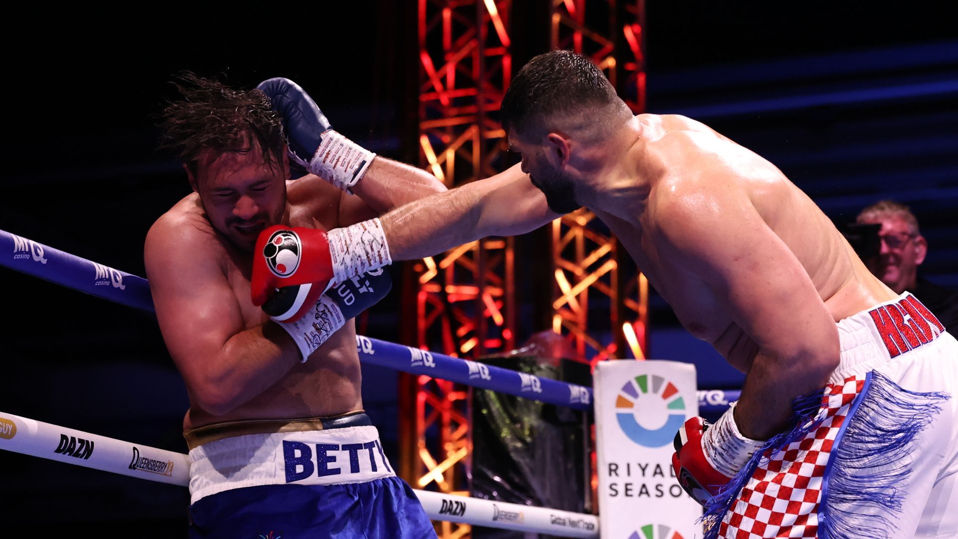 Allen hammered to defeat against Hrgovic in just three rounds