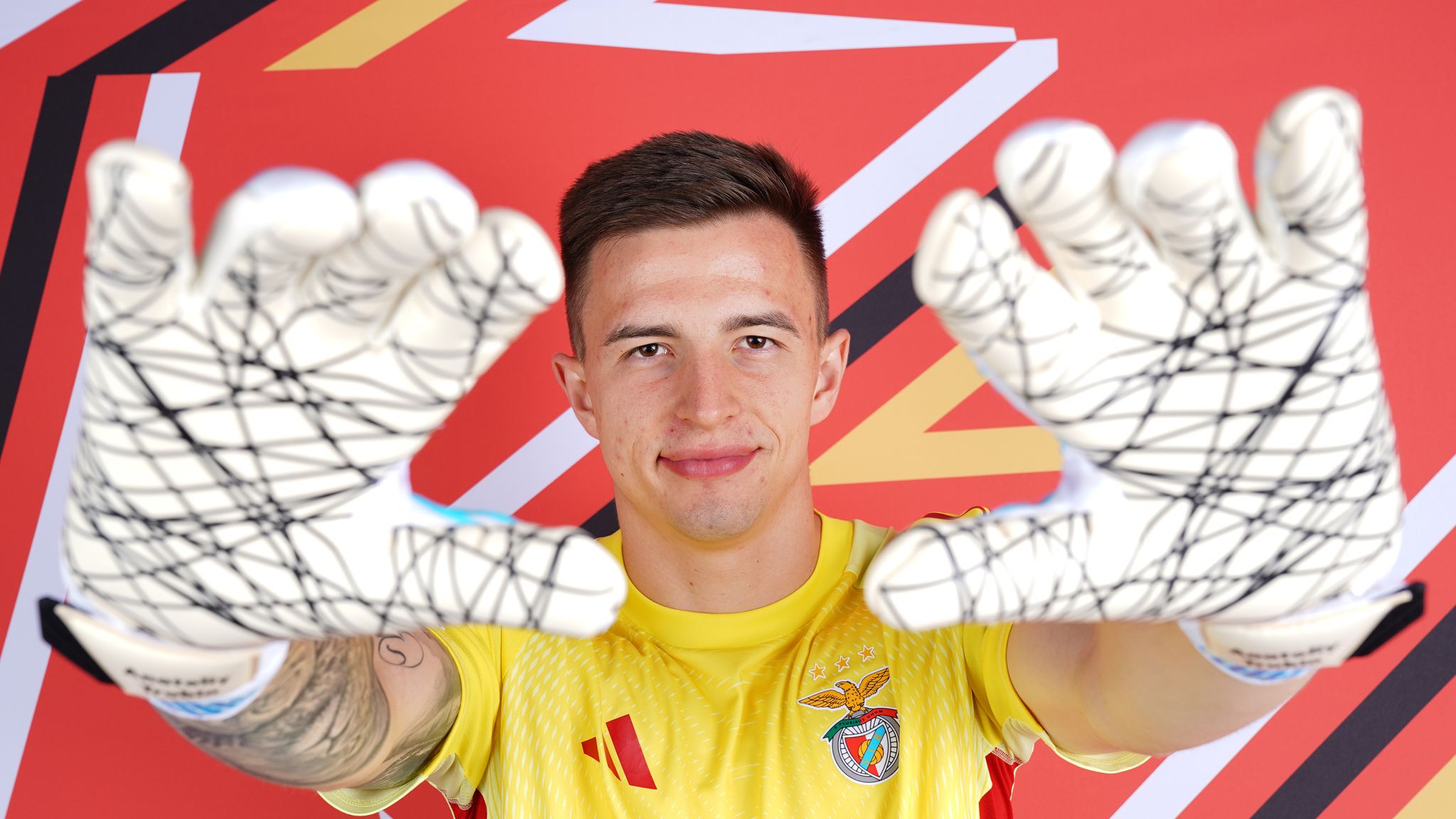 Anatoliy Trubin interview: Benfica goalkeeper on Jose Mourinho, Roberto De Zerbi and THAT Champions League goal