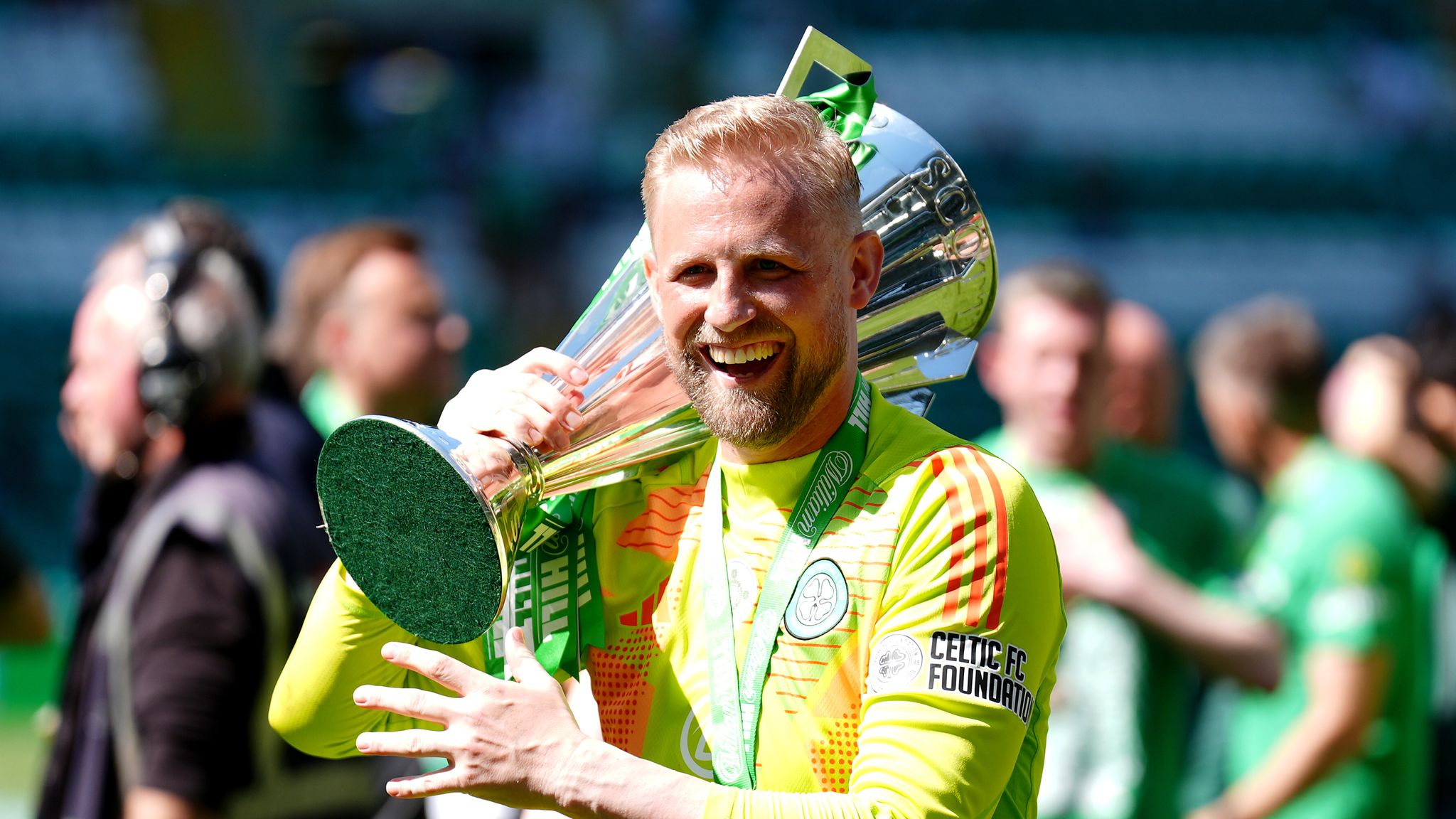 Kasper Schmeichel: Celtic goalkeeper and former Leicester Premier League winner retires from football