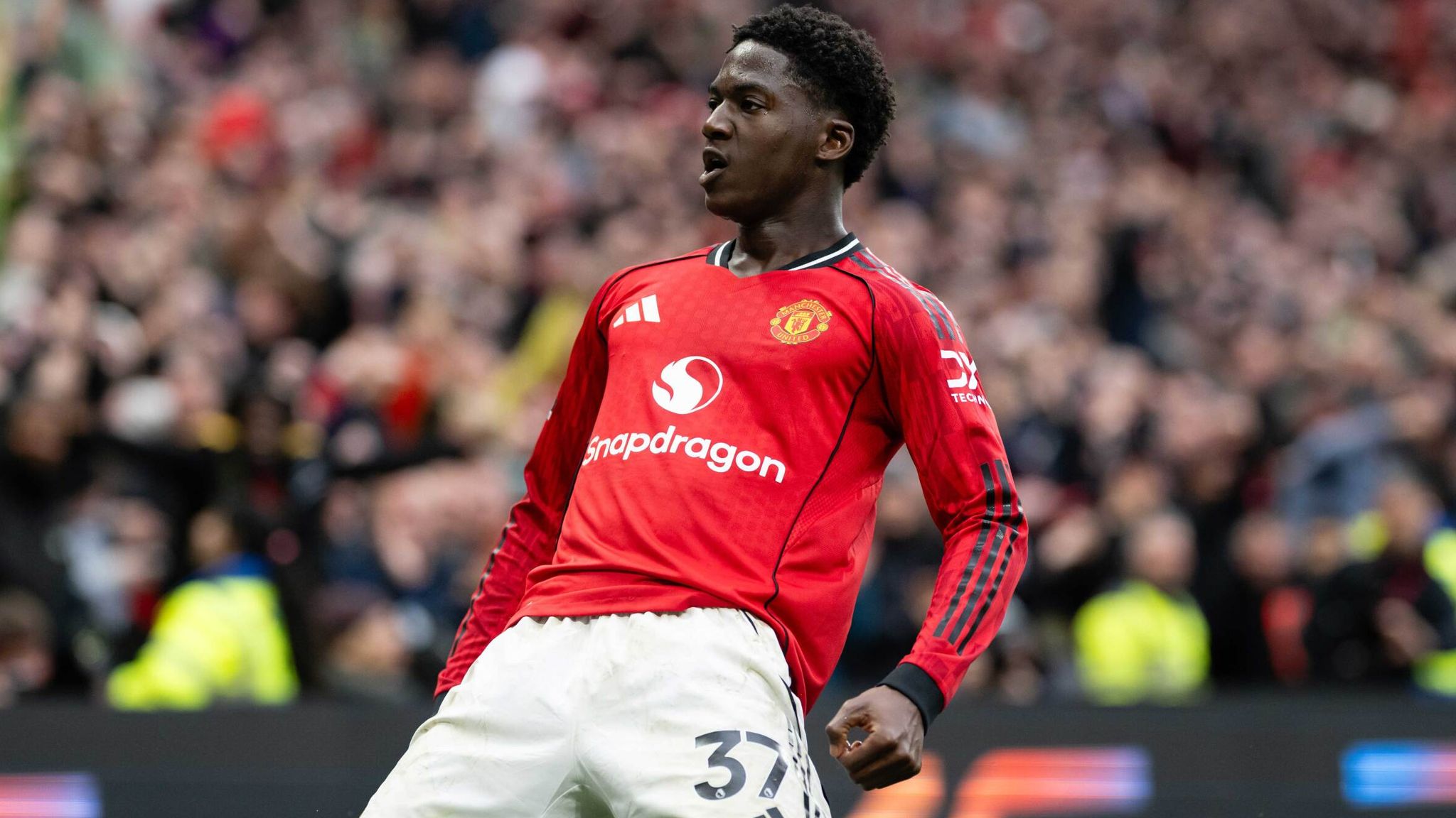 Manchester United: Kobbie Mainoo stars with match-winning goal against Liverpool after 'nightmare' exile under Ruben Amorim