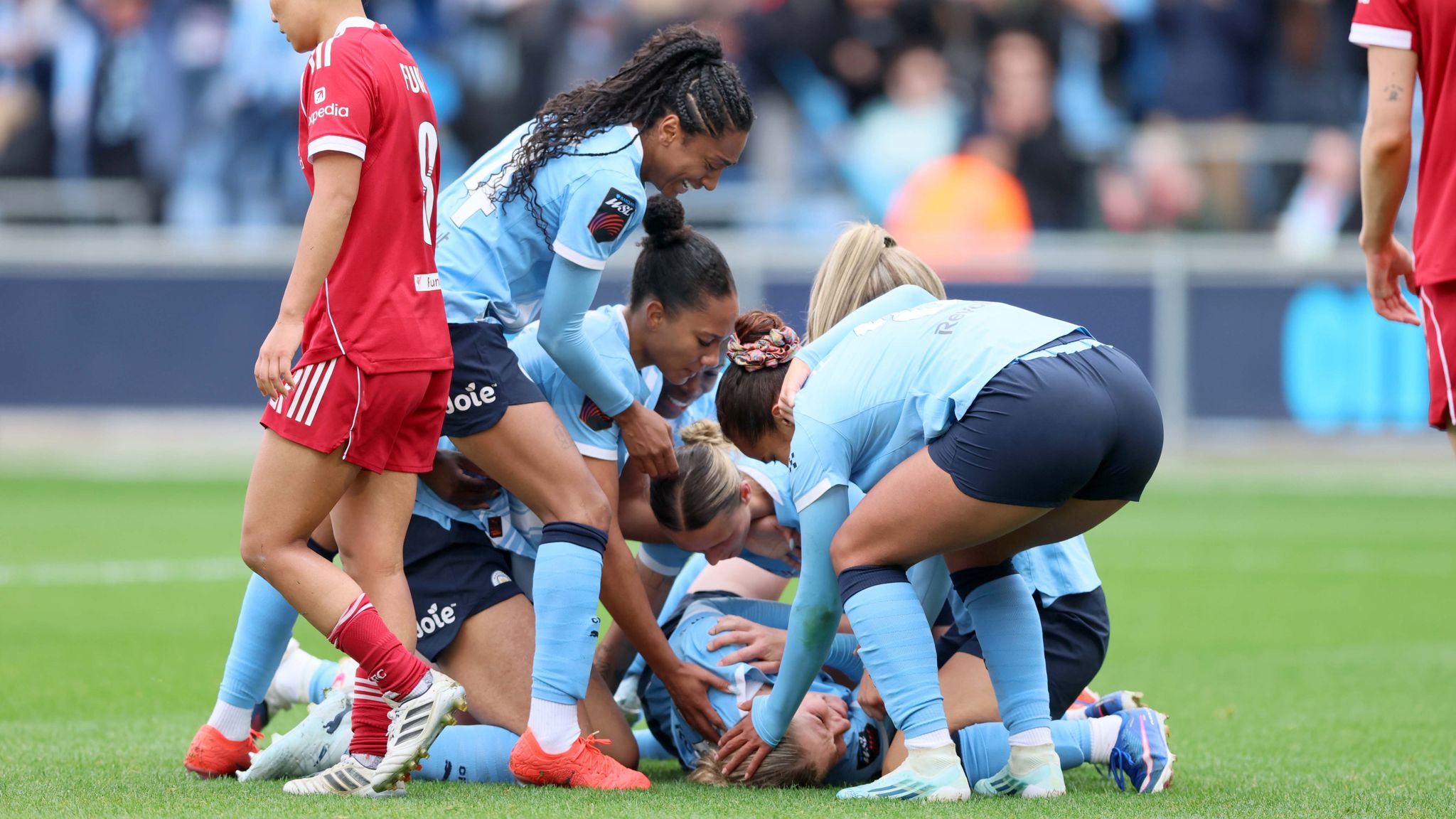 Chelsea secure Champions League spot as Sam Kerr becomes club's all-time WSL top scorer — image 6
