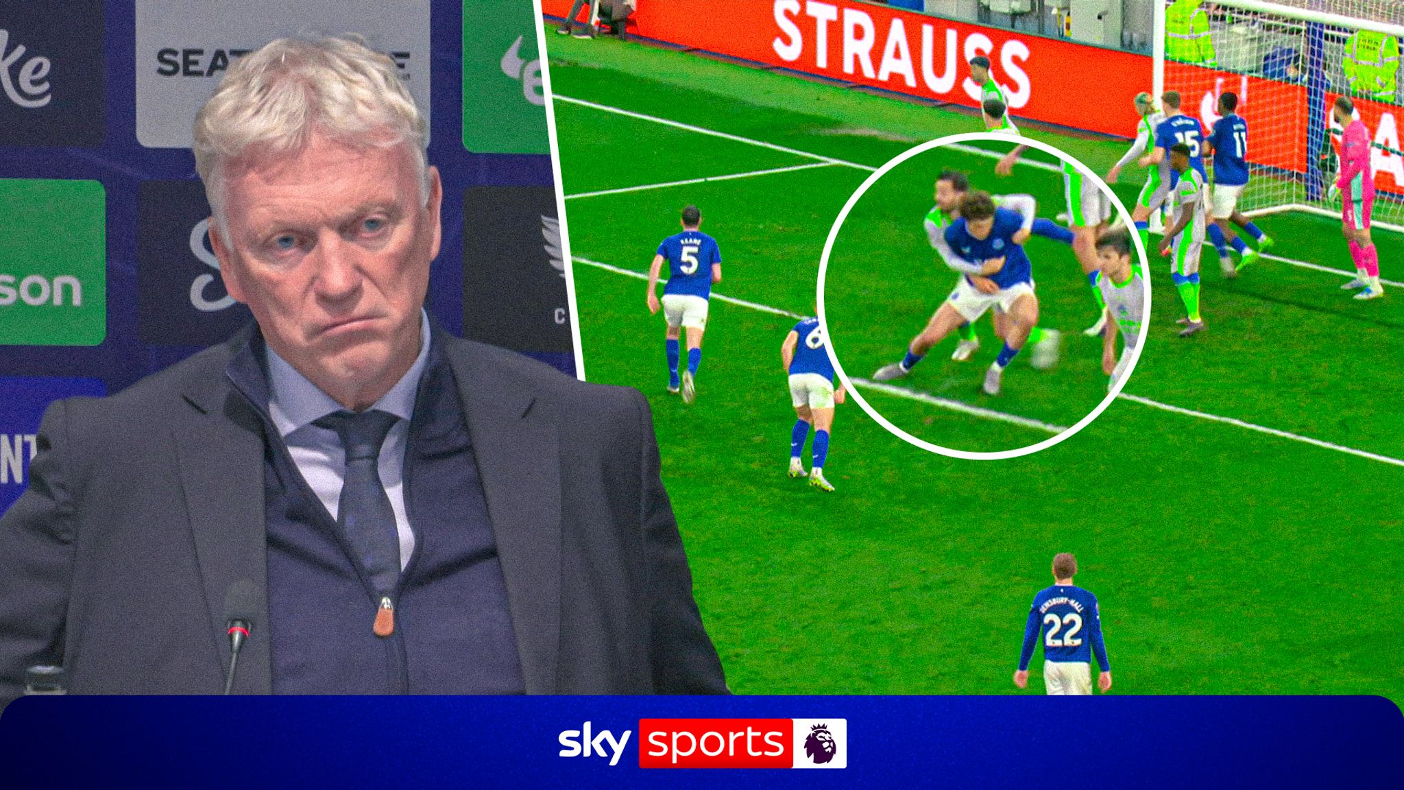David Moyes reacting on the touchline