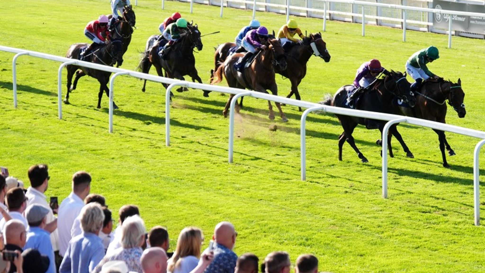 skysports.com - Today on Sky Sports Racing: Redorange looks to bounce back at Windsor