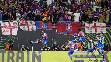 Crystal Palace players celebrate Jean-Philippe Mateta's goal against Rayo Vallecano