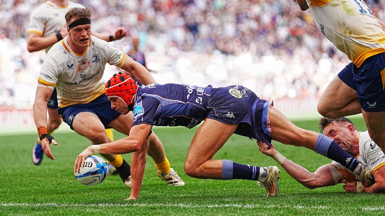 Bordeaux's Louis Bielle-Biarrey