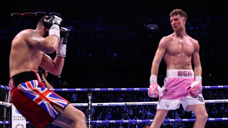 Bradley Rea sends Liam Cameron to the canvas