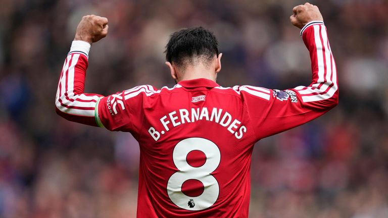 Bruno Fernandes celebrates Manchester United's 3-2 win against Nottingham Forest