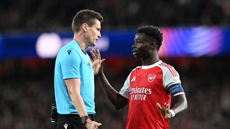 Bukayo Saka is 11/10 to make +2 fouls with Sky Bet
