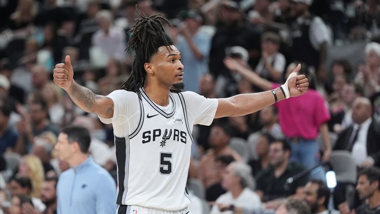 San Antonio Spurs guard Stephon Castle gestures against the Oklahoma City Thunder during the first half of Game 4
