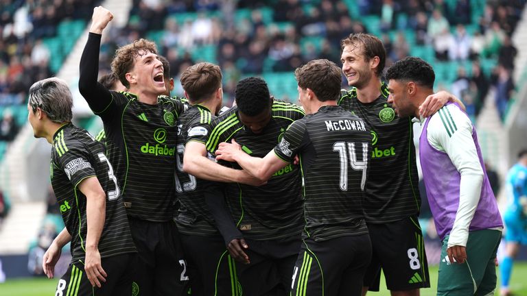 Celtic celebrate Kelechi Iheanacho's goal to secure the win against Hibs