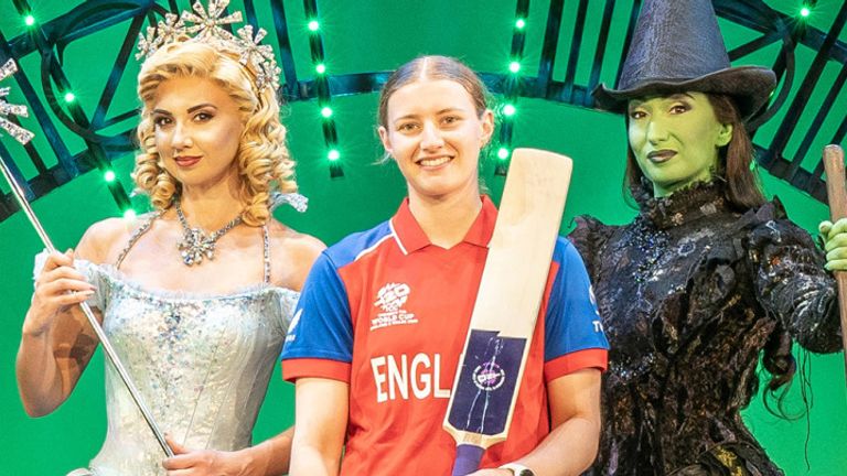 England's Charlie Dean links up with the stars of West End musical Wicked (Pic credit: Troy David Johnston)