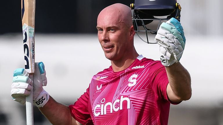 Chris Lynn of Northamptonshire Steelbacks acknowledges the applause on reaching his century against Warwickshire