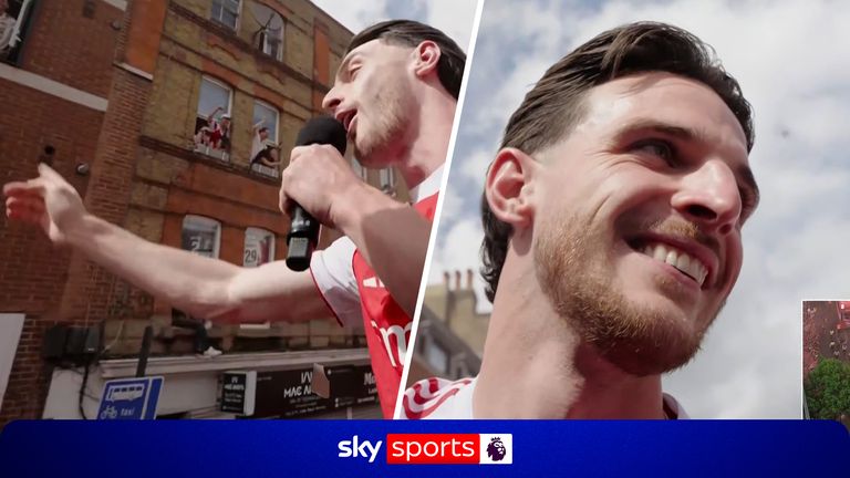 Declan Rice raps at Arsenal trophy parade 