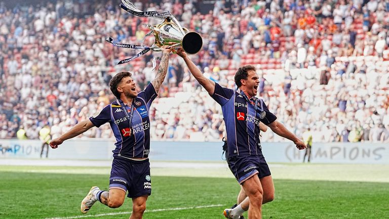 Bordeaux's Matthieu Jalibert and Damian Penaud 