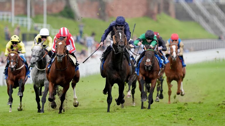 Lambourn beats Bay City Roller in the Huxley Stakes at Chester