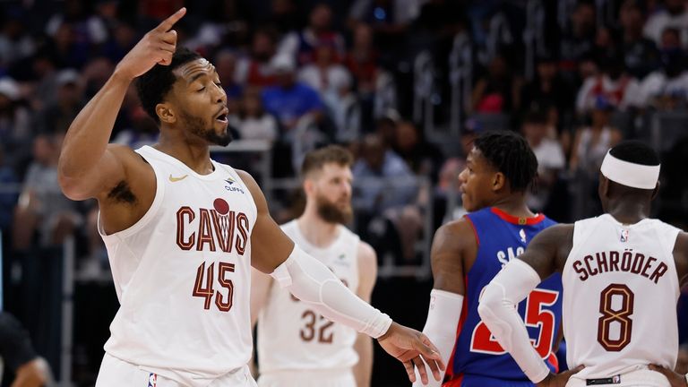 Mitchell had a team-high 26 points 