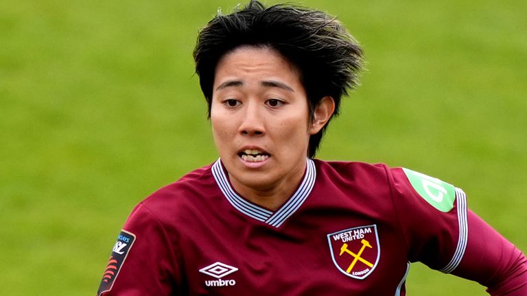 Riko Ueki playing for West Ham