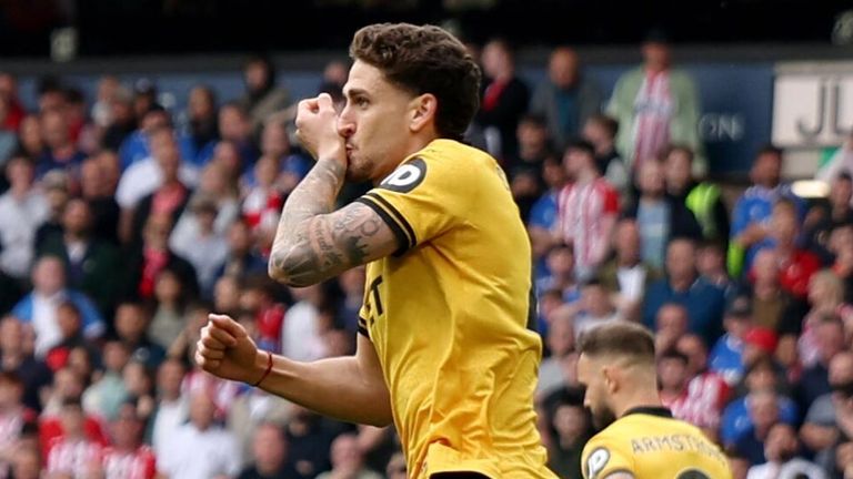 Santiago Bueno celebrates after equalising for Wolves against Sunderland