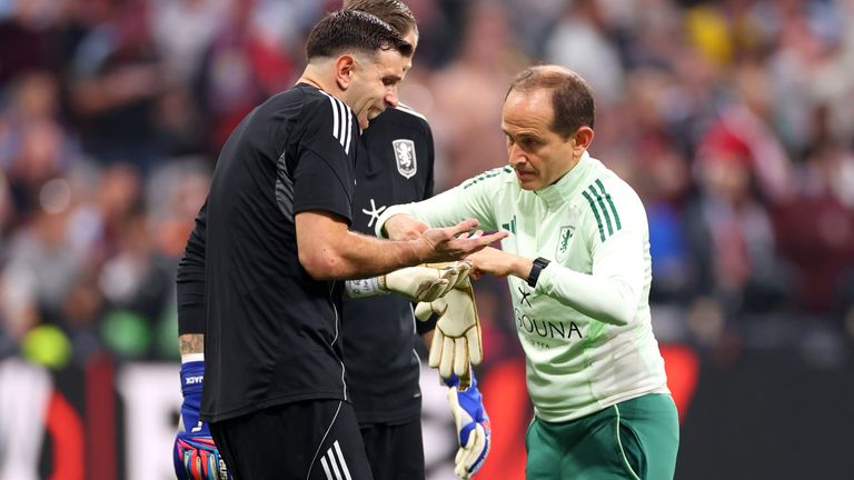 Martinez received treatment on the broken finger straight away