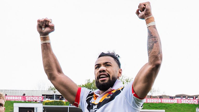 Waqa Blake celebrates Bradford Bulls win