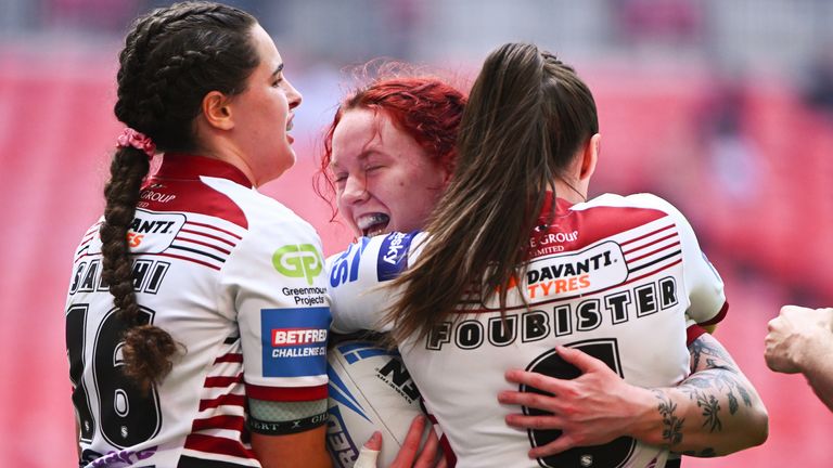 Challenge Cup Finals LIVE! Wigan Warriors destroying St Helens at Wembley