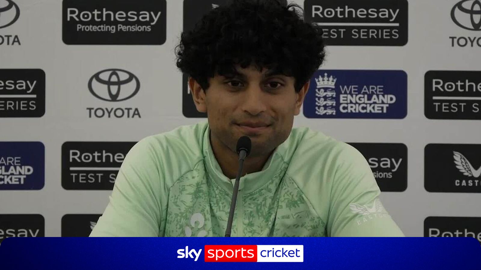 https://e0.365dm.com/26/06/1600x900/skysports-cricket-england-new-zealand_7274213.jpg?20260615145043