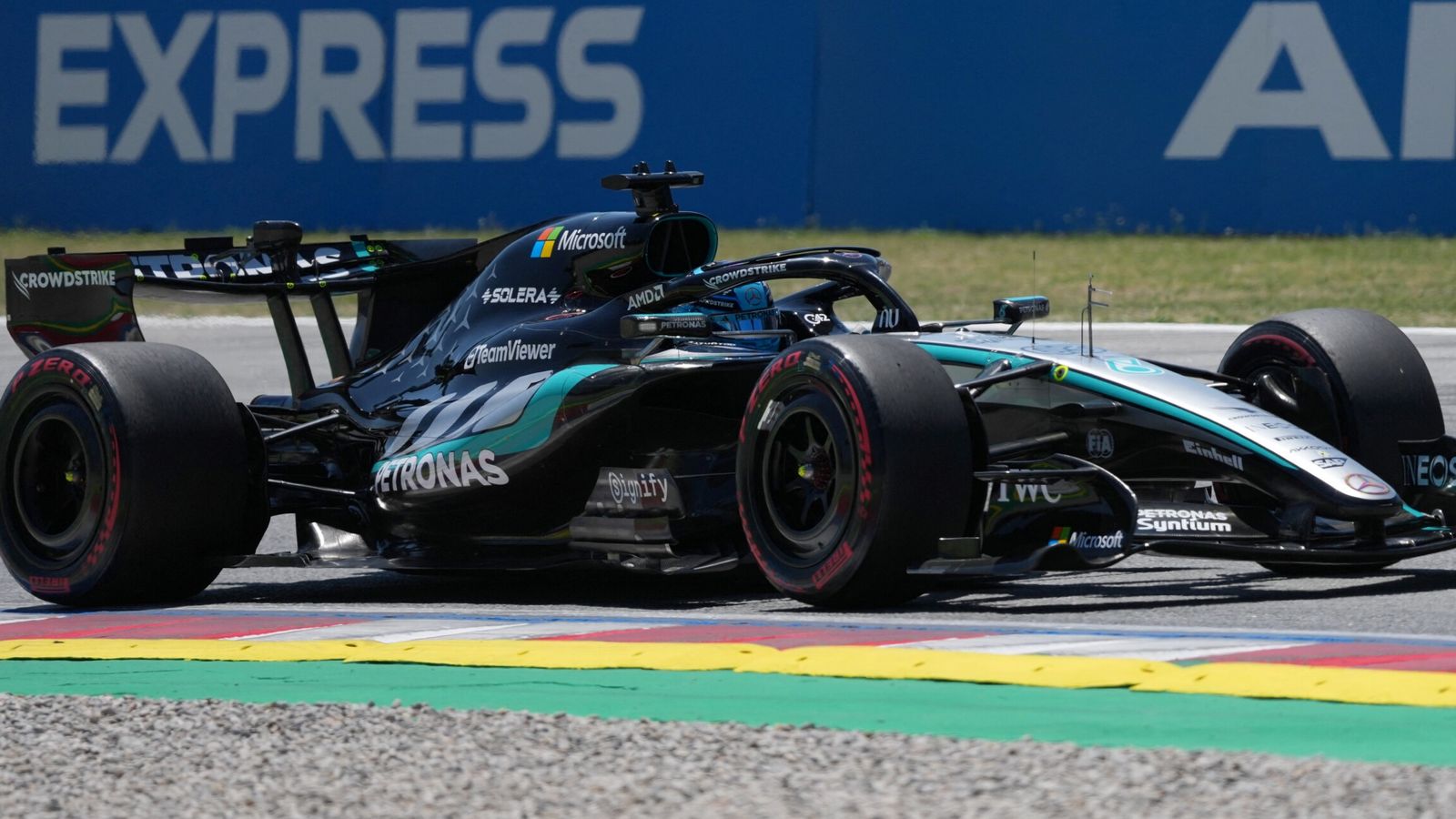 https://e0.365dm.com/26/06/1600x900/skysports-f1-george-russell_7272307.jpg?20260613123030